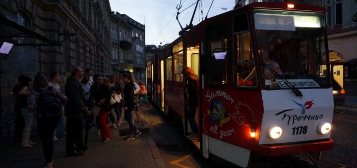 Sightseeing tram in Lviv, discounts