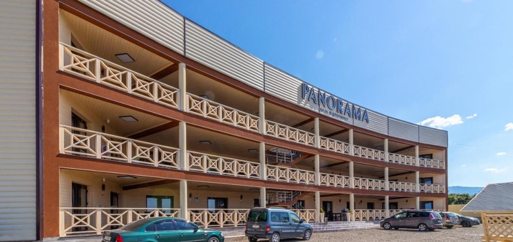 Готель Panorama в Солотвино. Відвідуйте по акції 4