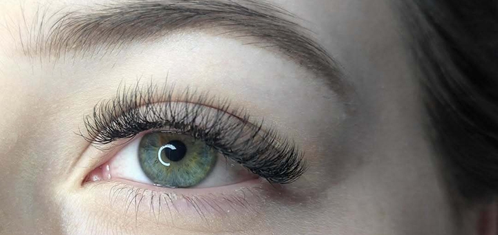Студия красоты LeLash. Посещайте по акции 4