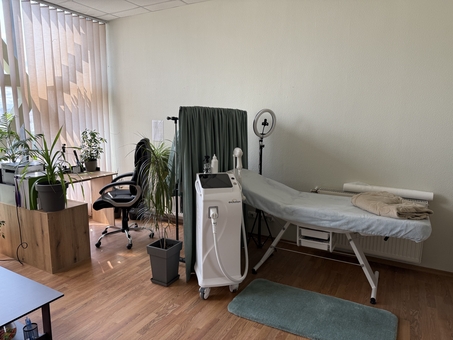 Idea.L. Laser Hair Removal Studio. Visit with special offer 7