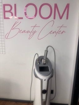 BlooM Beauty Center. Visit with a 3% discount.