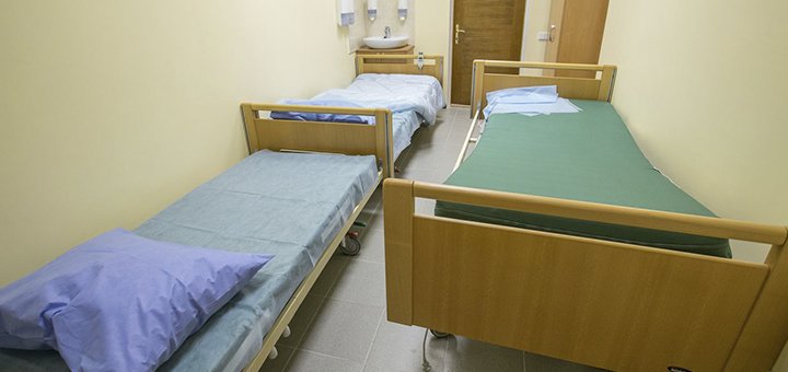 Медицинский центр «Materi Clinic» посещайте по акции №3