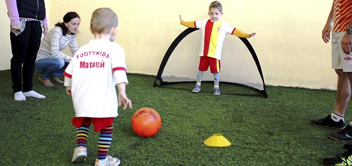 Футбольная Школа «FootуKids» посещайте по акции 3