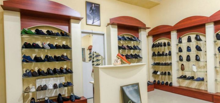 Низкие цены в магазине «SHOESMAN»