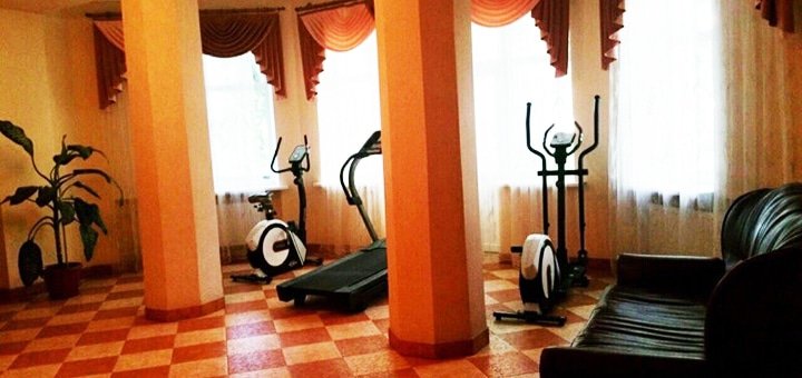 Fitness zone in the sanatorium "Ukraine" in Vorzel. Book rooms with a discount.