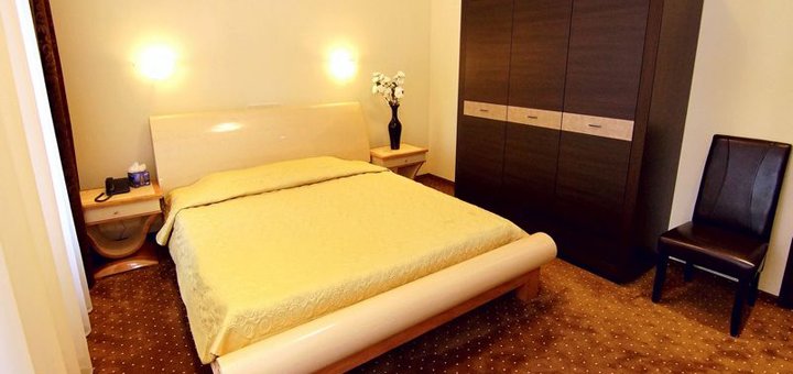 Discounts for rest in the hotel "Odessa Dvorik" 5standard