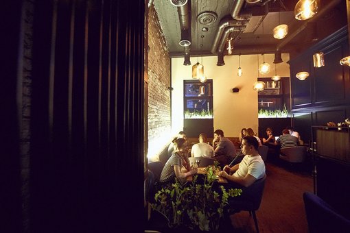 Интерьер «Par Bar». Заказ столика по скидке