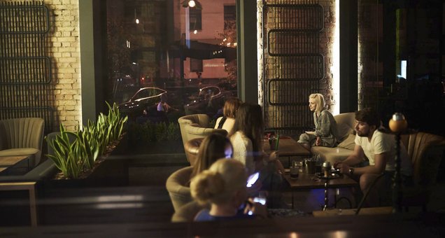 Интерьер «Par Bar». Заказ столика по скидке
