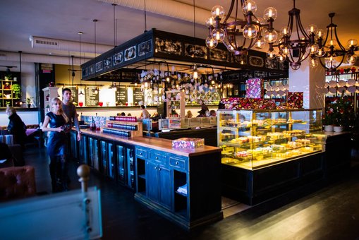 The interior of the restaurant "Compot". Book a table at a discount