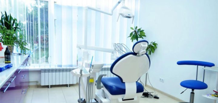 Discount on teeth cleaning at Royal Dent