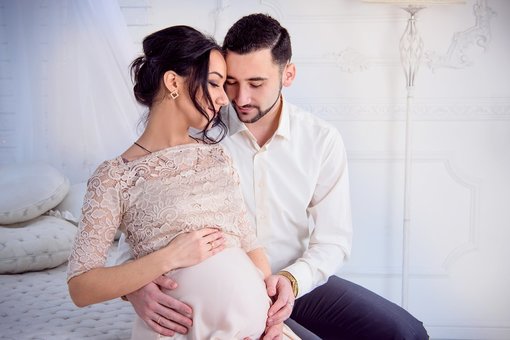 Фотосесія вагітних Одеса у «NinaAlexPhoto». Оплачуйте послуги фотографа за знижкою.