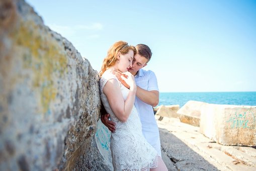 Фотографування пари в студії «NinaAlexPhoto» в Одесі. Замовляйте фотографа за акцією.