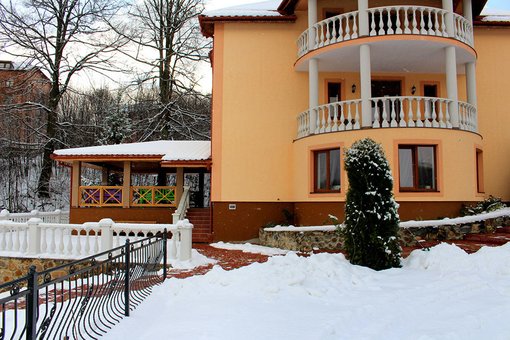 Готель «Villa terrasa» у Поляні. Бронюйте відпочинок у Карпатах зі знижкою.