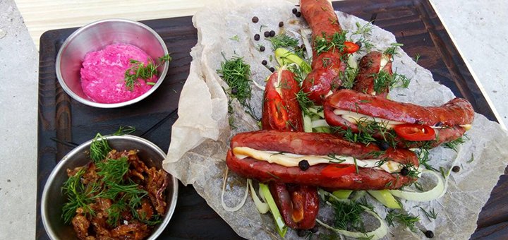 Discounts on dishes in the &quot;grill pub&quot;