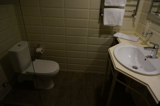 A bathroom in the room of the Michelle hotel in Odessa. Book a room at a discount.