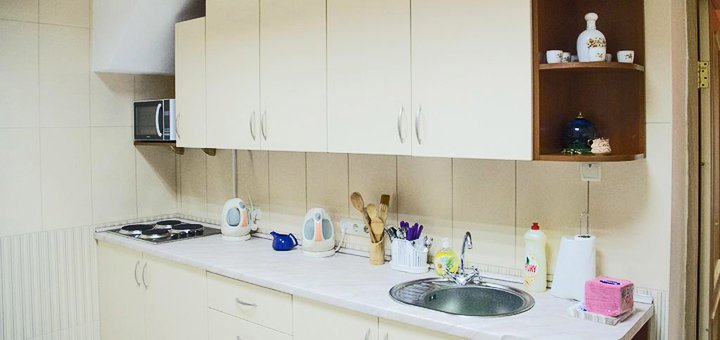 Кухня в хостеле «Ballet Hostel» в Киеве. Забронировать номер со скидкой. Недорогие хостелы в центре Киева.5