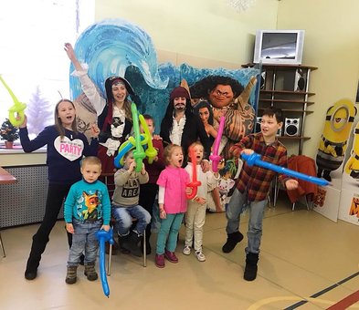Піратська вечірка у кафе-кондитерській «Зефір» у Києві. Замовляйте свято для дітей за акцією.