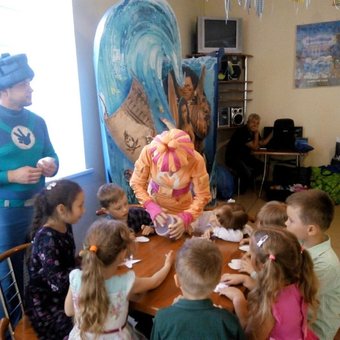 День народження фіксики у кафе-кондитерській «Зефір» у Києві. Замовляйте по акції.