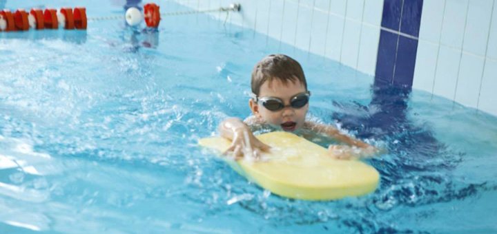 Знижки на відвідування басейну в спорткомплексі планета спорт13