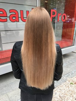 Фарбування волосся у салоні «Beauty Pro» у Харкові. Замовляйте по акції
