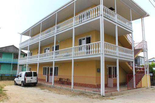 Житло на Чорному морі в міні-готелі Villa Grand в Затоці. Бронювати номер за акцією