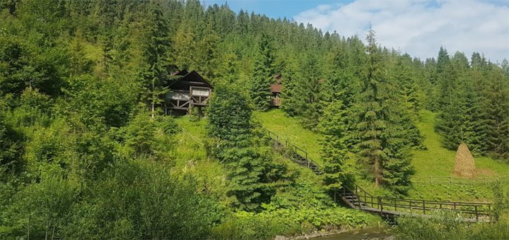 Скидка на отдых в домиках усадьбы «Аляска» в Карпатах62