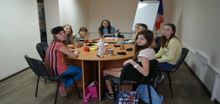 Школа французского языка «Petit Paris» изучайте языки по акции