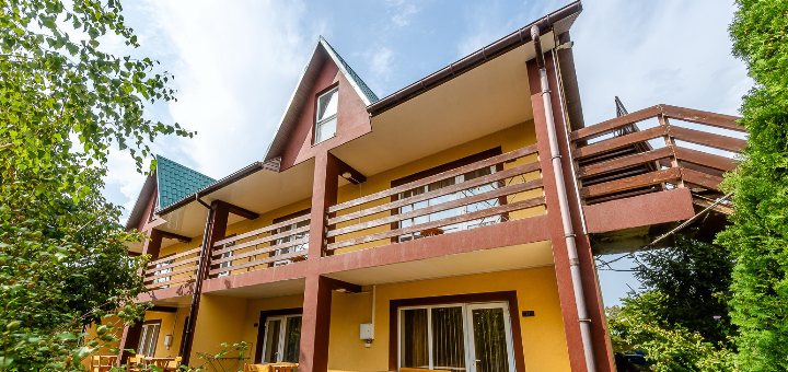 Discounts for holidays in the boarding house Santa Lucia in Strelkovoye5
