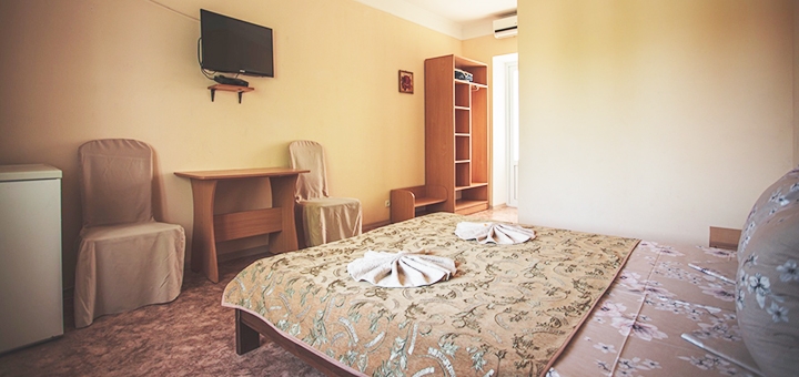 Discounts for holidays at the Cote d'Azur base in Zatoka9