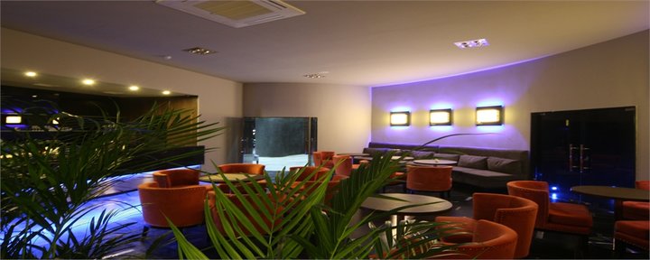Hall in the hotel &quot;lh hotel &amp; spa&quot; in lviv. rent a room with a discount