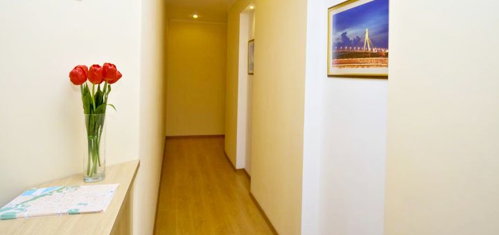 Standard double room in the &quot;heart kiev apart hotel&quot; in kiev. rent a room with a discount