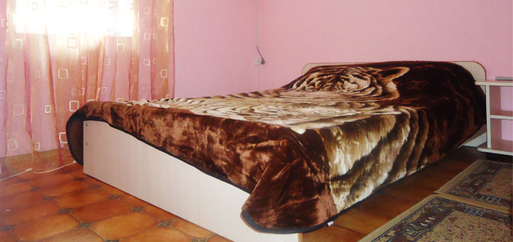 https://cdn1.pokupon.ua/uploaded/merchant_pages/10610/images/original/2-х_комнатный_номер_Люкс3.jpg