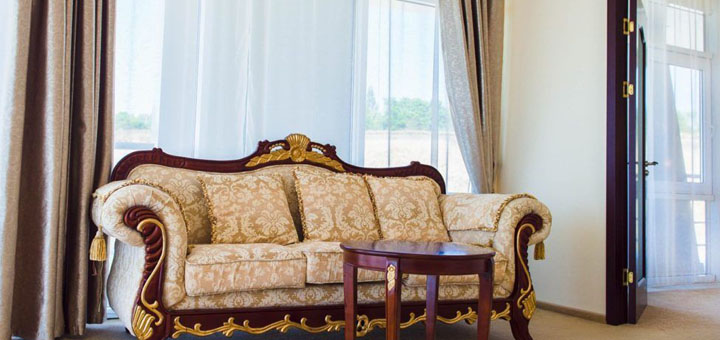 https://cdn1.pokupon.ua/uploaded/merchant_pages/11227/images/original/ЛЮКС1.jpg