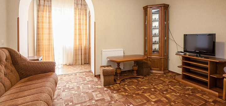 https://cdn1.pokupon.ua/uploaded/merchant_pages/12213/images/original/149510645791418900.jpg