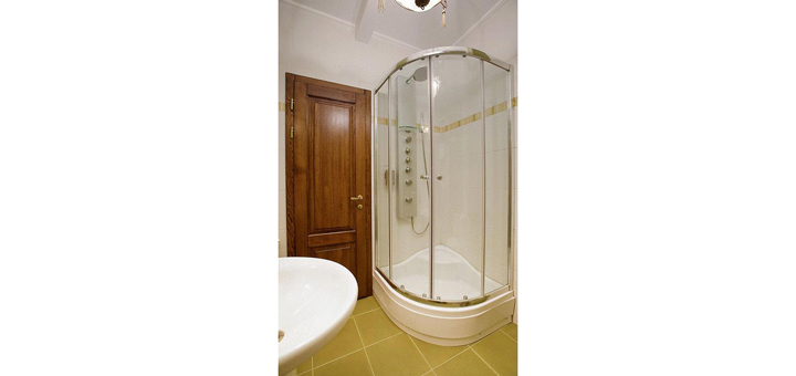 https://cdn1.pokupon.ua/uploaded/merchant_pages/14081/images/original/lux65246.jpg