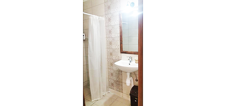 https://cdn1.pokupon.ua/uploaded/merchant_pages/14626/images/original/5f85bf80cfe5992afd34d850_toilet-room.jpg
