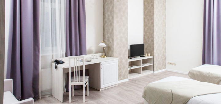 https://cdn1.pokupon.ua/uploaded/merchant_pages/14898/images/original/one-bedroom.jpg