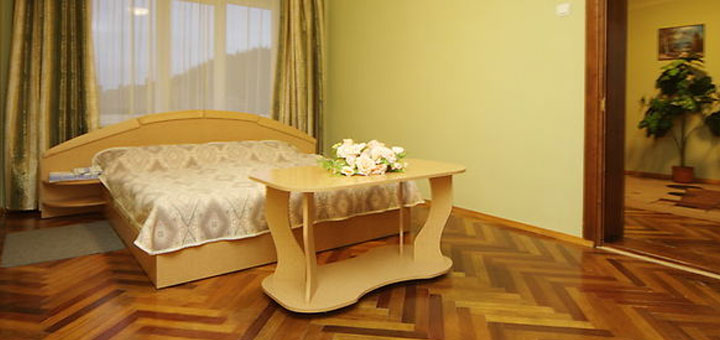 https://cdn1.pokupon.ua/uploaded/merchant_pages/1608/images/original/1.jpg
