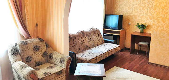 https://cdn1.pokupon.ua/uploaded/merchant_pages/19282/images/original/IMG_0408-(1).jpg