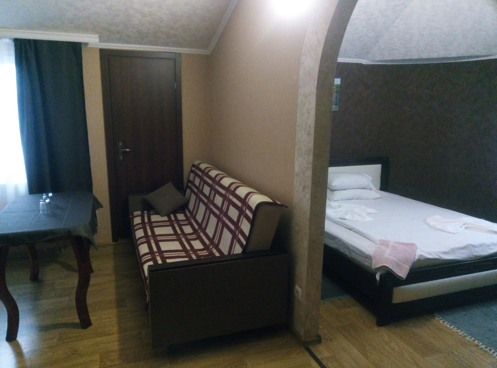 https://cdn1.pokupon.ua/uploaded/merchant_pages/23720/images/original/Семейный_2.jpg