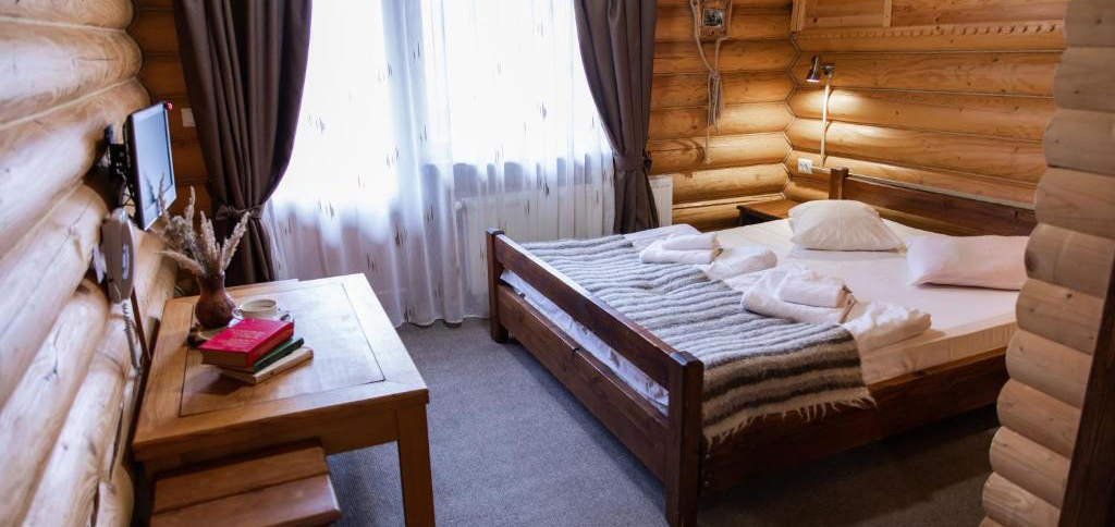 https://cdn1.pokupon.ua/uploaded/merchant_pages/32/images/original/243758716.jpg