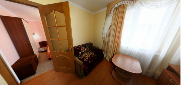 https://cdn1.pokupon.ua/uploaded/merchant_pages/485/images/original/1.jpg
