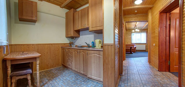 https://cdn1.pokupon.ua/uploaded/merchant_pages/4943/images/original/house4.jpg