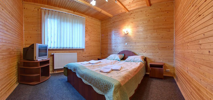 https://cdn1.pokupon.ua/uploaded/merchant_pages/4950/images/original/house11.jpg