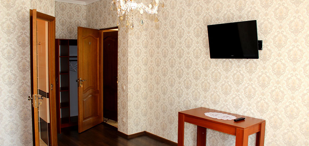 https://cdn1.pokupon.ua/uploaded/merchant_pages/5219/images/original/img_6534.jpg
