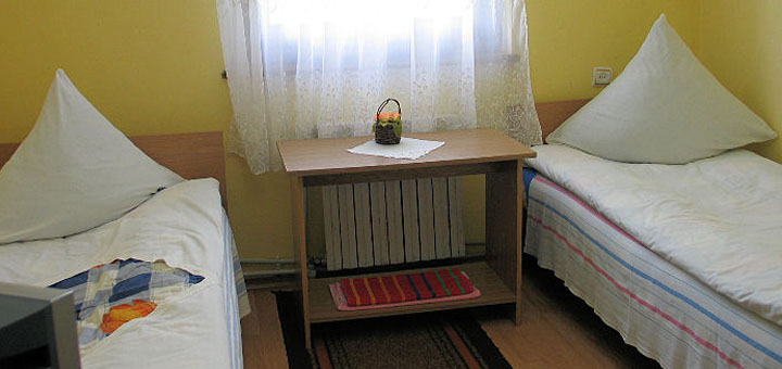 https://cdn1.pokupon.ua/uploaded/merchant_pages/6503/images/original/Двохмісний_номер.jpg