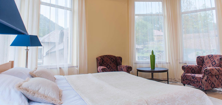https://cdn1.pokupon.ua/uploaded/merchant_pages/7289/images/original/Boutique-appartments1.jpg