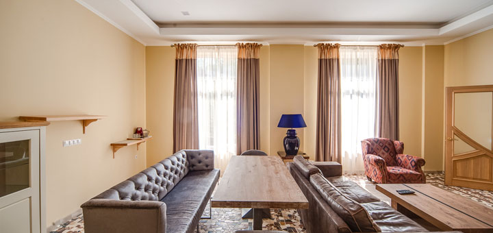 https://cdn1.pokupon.ua/uploaded/merchant_pages/7291/images/original/Boutique-appartments3.jpg
