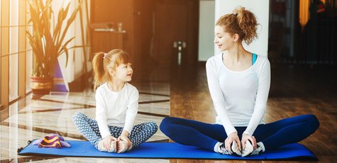 Занятия йогой для детей в "YogaZal"!