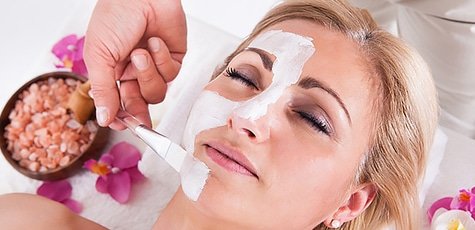 Пилинг кожи лица в салоне Cosmetic. PROF